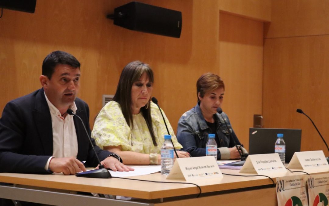 Más de 400 sanitarios debaten en Alcañiz cómo involucrar a los pacientes en la toma de decisiones